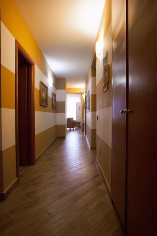 Imagen de los interiores del Hotel Koymbetra. Foto 14