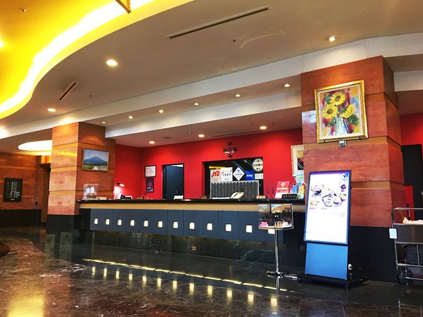 Imagen de los interiores del Hotel Koyo. Foto 20