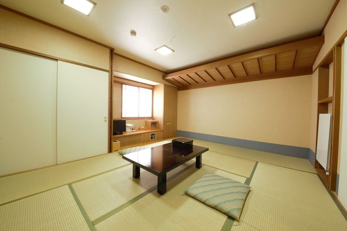 Imagen de la habitación del Hotel Koyo, Hashima. Foto 8