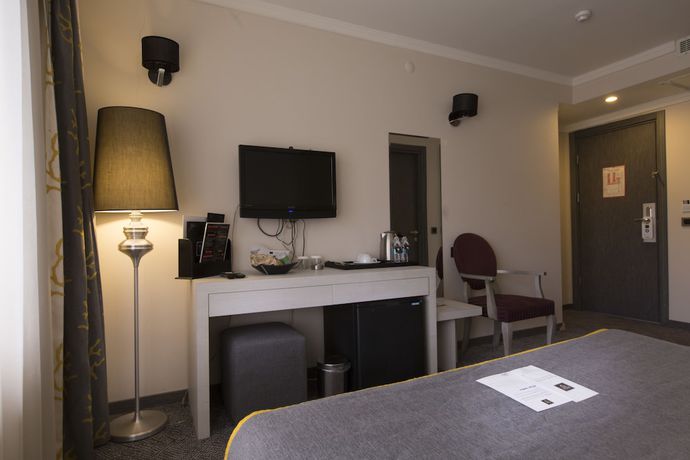 Imagen de la habitación del Hotel Koza Suite, &Ccedil;ankaya. Foto 8