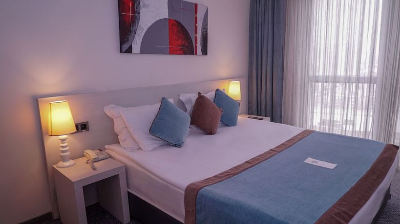Imagen de la habitación del Hotel Koza Suite, &Ccedil;ankaya. Foto 15