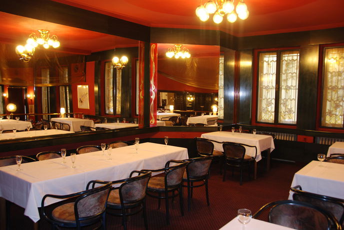 Imagen del bar/restaurante del Hotel Koz&aacute;k, Brno. Foto 2