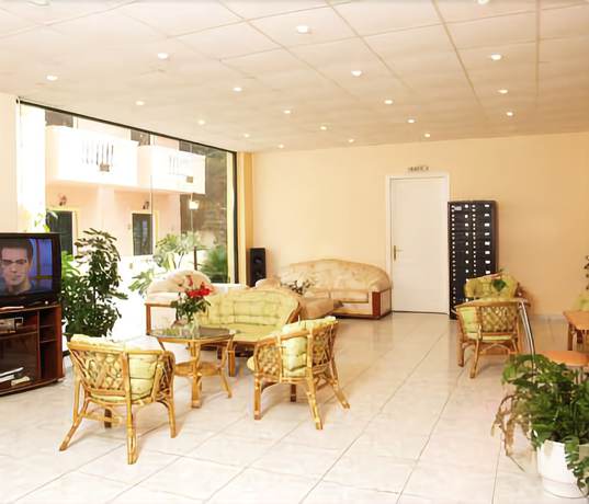 Imagen de los interiores del Hotel Kozanos. Foto 17