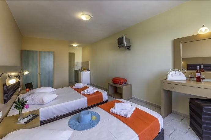 Imagen de la habitación del Hotel Kozanos. Foto 7