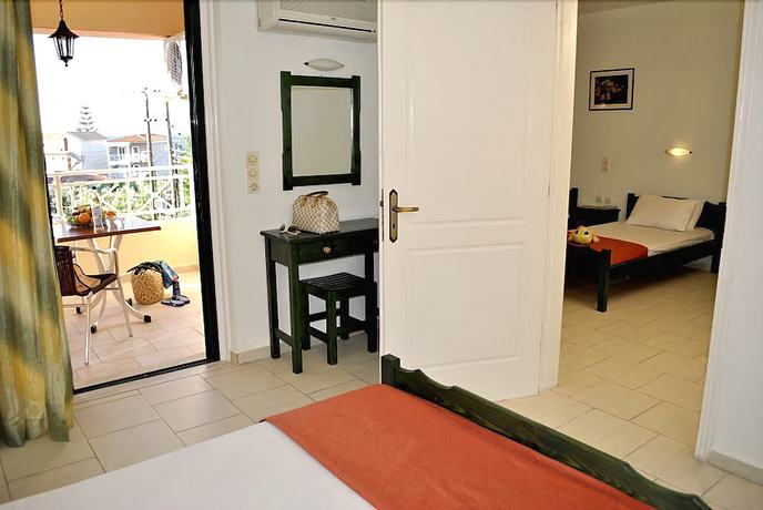 Imagen de la habitación del Hotel Kozanos. Foto 9