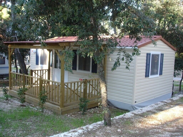 Imagen de la habitación del Hotel Kozarica Mobile Homes. Foto 11