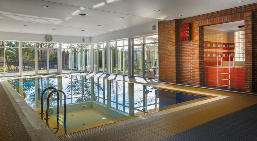 Imagen de la piscina del Hotel Kozi Gr&oacute;d. Foto 19