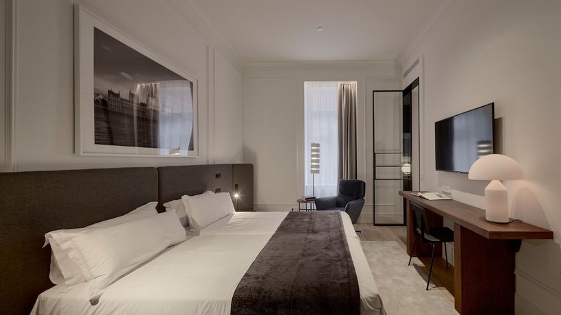 Imagen de la habitación del Hotel Kozmo Hotel Suites and Spa - Small Luxury Hotels Of The World. Foto 7