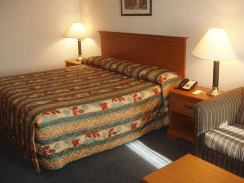 Imagen de la habitación del Hotel Kozy Inn. Foto 15