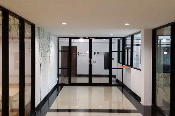 Imagen de los interiores del Hotel Kp Place. Foto 20