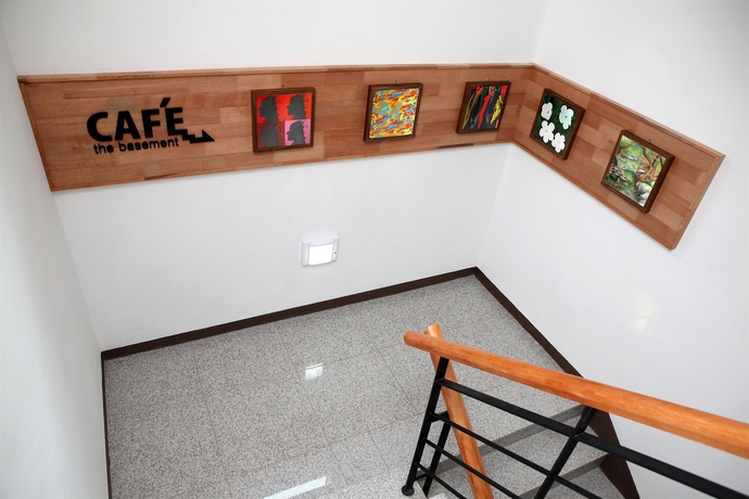 Imagen de los interiores del Hotel K-pop Seoul Station. Foto 8