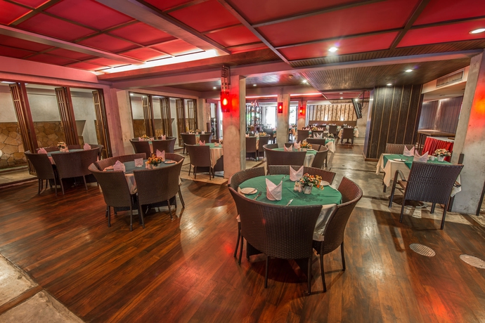 Imagen del bar/restaurante del Hotel Krabi Cha-da Resort. Foto 2