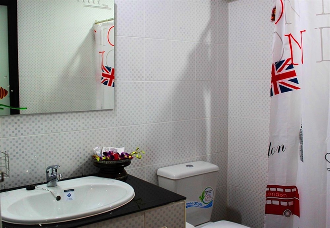 Imagen de la habitación del Hotel Krabi City View Hotel. Foto 7