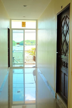 Imagen de los interiores del Hotel Krabi Marina Seaview. Foto 18