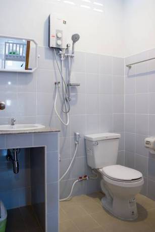 Imagen de la habitación del Hotel Krabi Pitta House. Foto 15