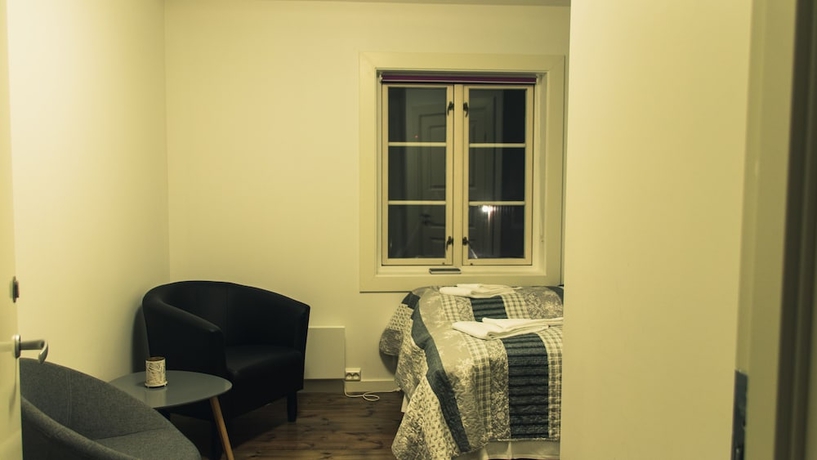 Imagen de la habitación del Hotel Kr&aelig;mmervika Havn. Foto 12