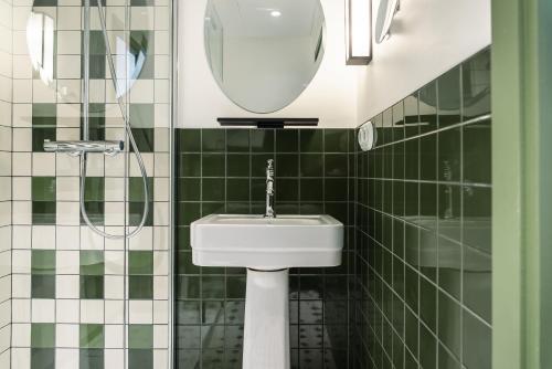 Imagen general del Hotel Kraft, París. Foto 8