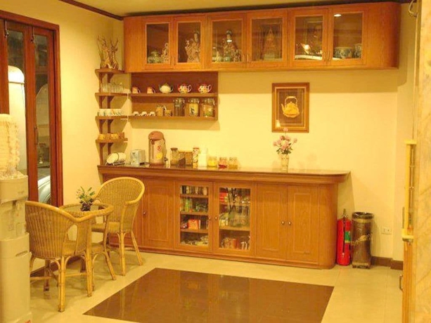 Imagen del bar/restaurante del Hotel Kraisaeng Place. Foto 5