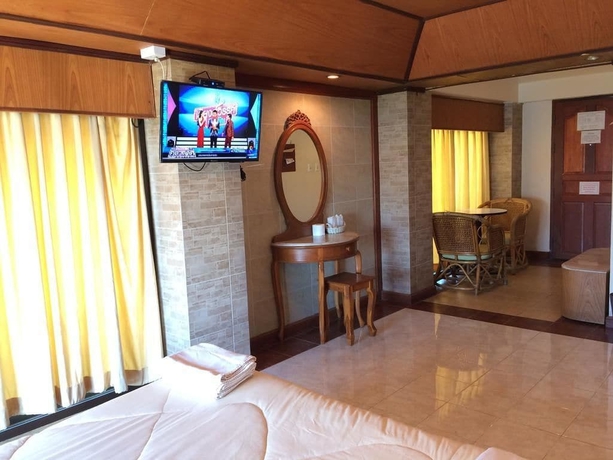 Imagen de la habitación del Hotel Kraisaeng Place. Foto 8
