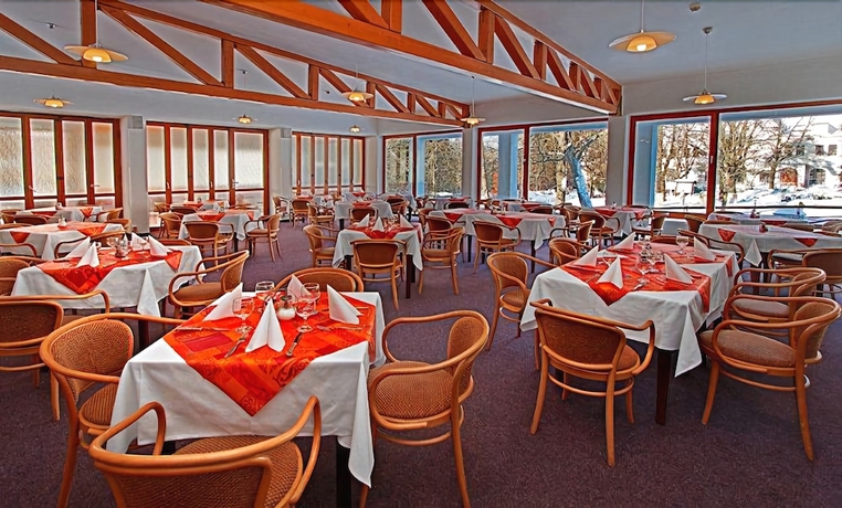 Imagen del bar/restaurante del Hotel Krakono&scaron;, Marianske Lazne. Foto 6