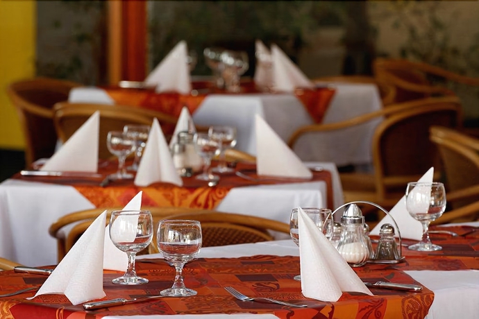 Imagen del bar/restaurante del Hotel Krakono&scaron;, Marianske Lazne. Foto 7
