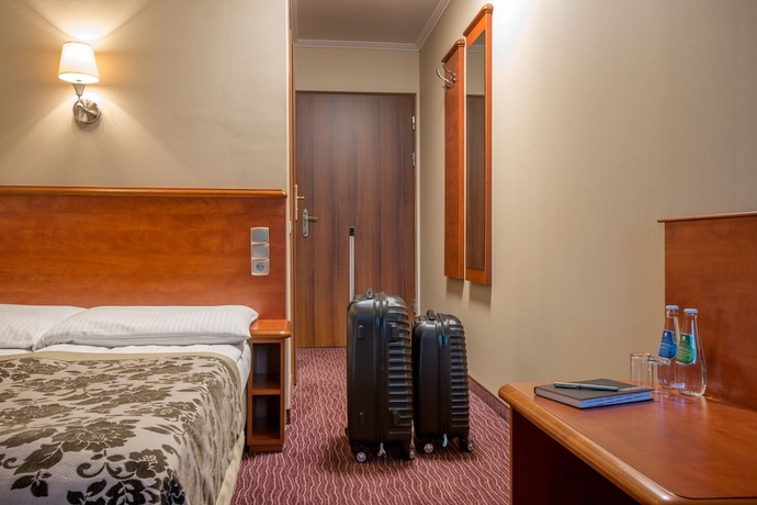 Imagen de la habitación del Hotel Krakus. Foto 15