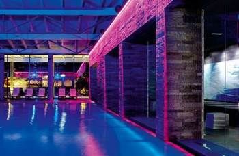 Imagen de los exteriores del Hotel Krallerhof. Foto 3