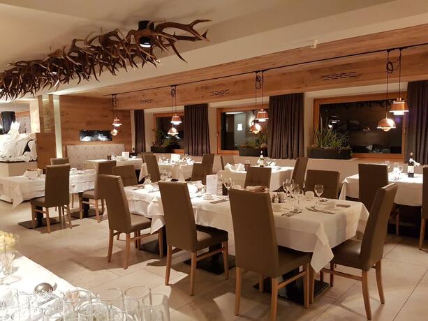 Imagen general del Hotel Kranebitt. Foto 9