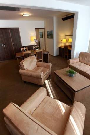 Imagen de la habitación del Hotel Kras. Foto 11