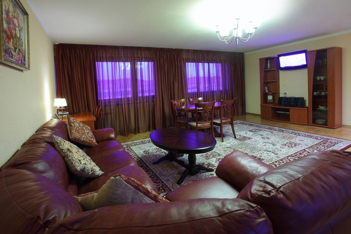 Imagen de los interiores del Hotel Krasnoyarsk. Foto 13