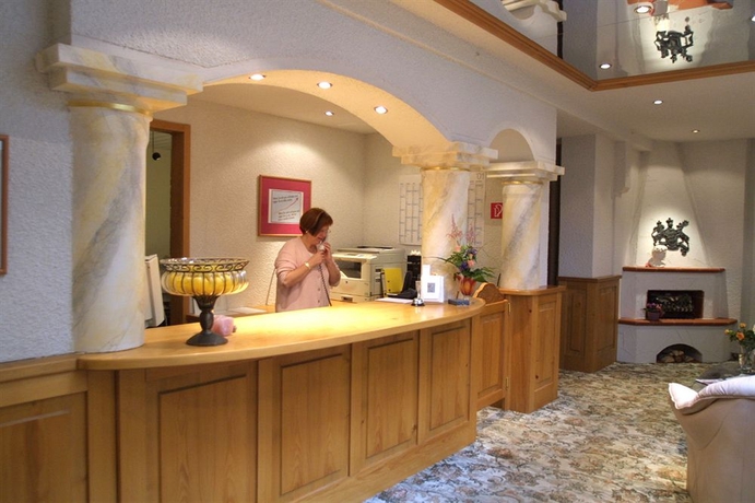 Imagen de los interiores del Hotel Krähenbad. Foto 7