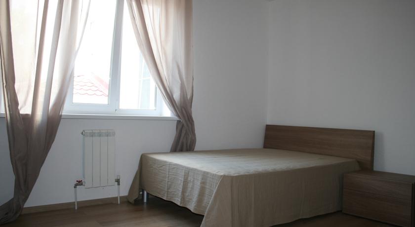 Imagen de la habitación del Hotel Kray Lesa Apartments. Foto 10