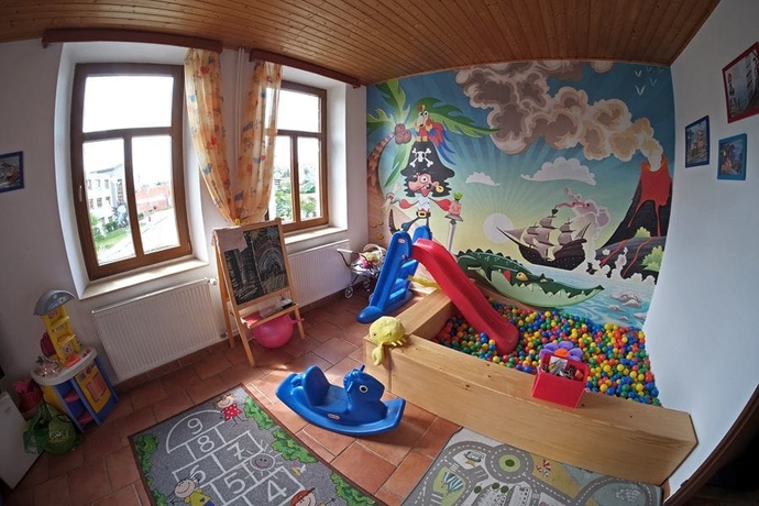 Imagen de los interiores del Hotel Kréta, Kutna Hora . Foto 15