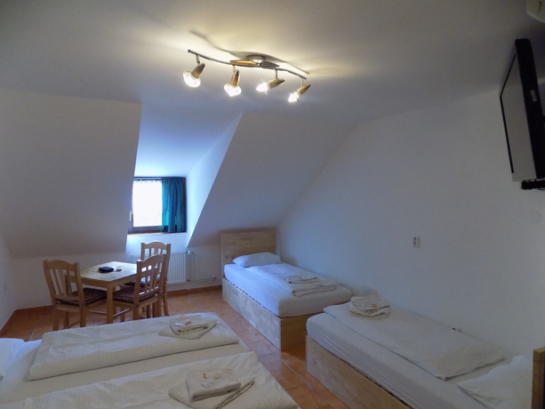 Imagen de la habitación del Hotel Kréta, Kutna Hora . Foto 11