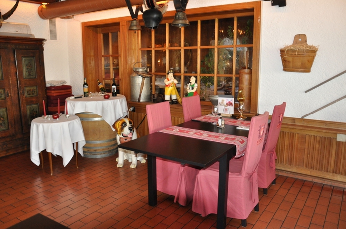 Imagen del bar/restaurante del Hotel Krebs. Foto 4