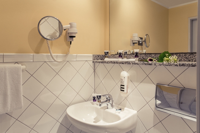 Imagen de la habitación del Hotel Krefelder Hof. Foto 7