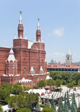 Imagen de los exteriores del Hotel Kremlin Palace. Foto 8