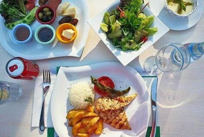 Imagen del bar/restaurante del Hotel Kremon. Foto 3