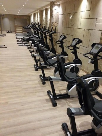 Imagen de los interiores del Hotel Kremon. Foto 13