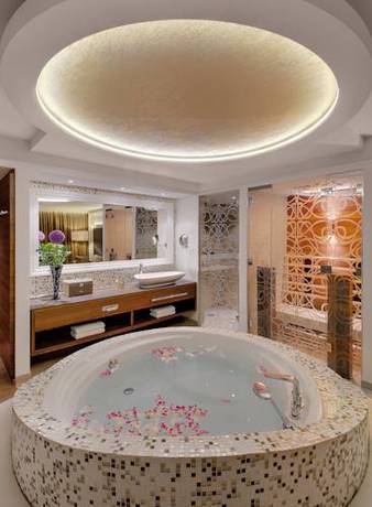 Imagen de la habitación del Hotel Kremstalerhof. Foto 14