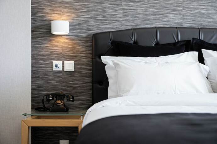 Imagen general del Hotel Kreoli Suites Glyfada. Foto 1