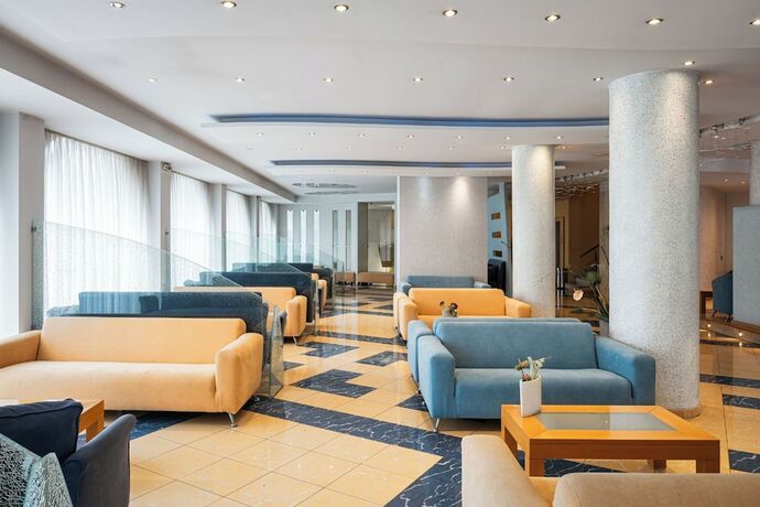 Imagen general del Hotel Kreoli Suites Glyfada. Foto 3