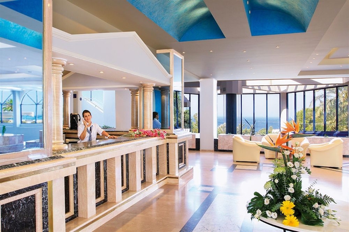 Imagen de los interiores del Hotel Kresten Palace. Foto 7