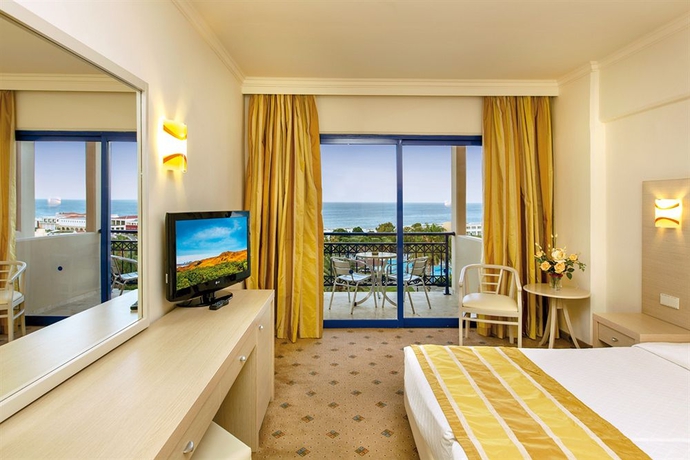 Imagen de la habitación del Hotel Kresten Palace. Foto 4