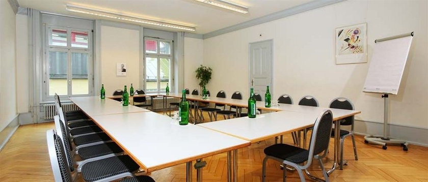 Imagen de los interiores del Hotel Kreuz Bern Modern City. Foto 10