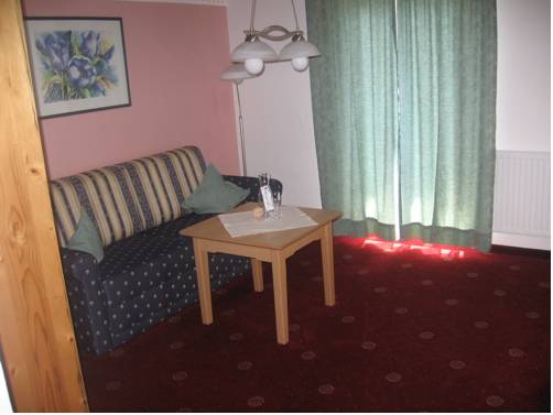 Imagen de la habitación del Hotel Kreuz, PFUNDS. Foto 4