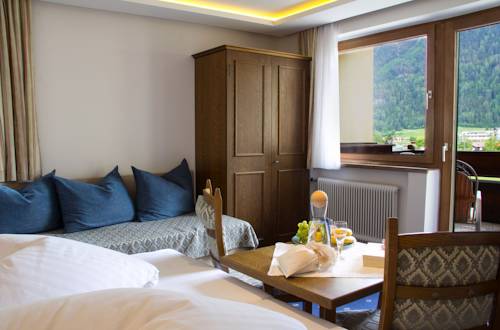Imagen de la habitación del Hotel Kreuz, PFUNDS. Foto 6