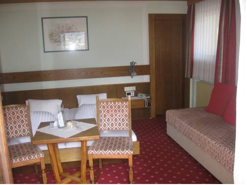 Imagen de la habitación del Hotel Kreuz, PFUNDS. Foto 11