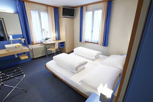 Imagen de la habitación del Hotel Kreuz, Schwarzenberg (ch). Foto 13