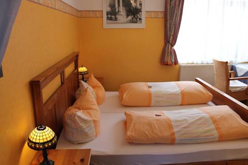 Imagen general del Hotel Kreuzerhof Hotel Garni. Foto 1